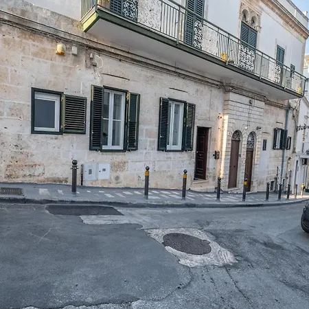 Chic Piazza Della Liberta *