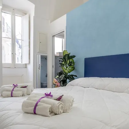 Guesthost - La Baronessa Apartament *